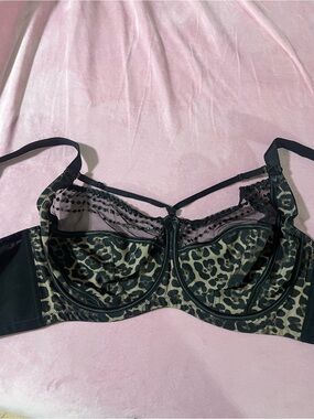 NEW in Bag Matilda Leopard Print Underwire Supportive Bra REMOVABLE Chest Strap